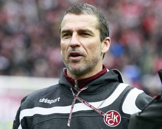 1.FC Kaiserslautern - FC Schalke 04 Marco KURZ, Trainer 1. FCK, Portrait, Porträt, Freisteller, Einzelbild, quer, Fußball 1.BL Saison 2011 2012