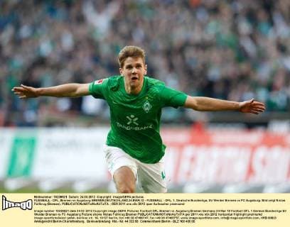 FUSSBALL - DFL, Bremen vs Augsburg BREMEN,DEUTSCHLAND,24.MAR.12 - FUSSBALL - DFL, 1. Deutsche Bundesliga, SV Werder Bremen vs FC Augsburg. Bild zeigt Niclas Füllkrug (Bremen). 