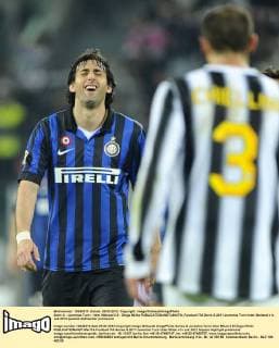Serie A - Juventus Turin - Inter Mailand 2:0 - Diego Milito 