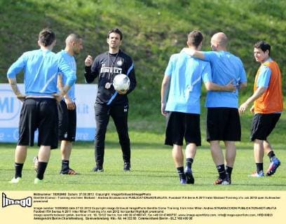 Gentile (Como) - Training von Inter Mailand - Andrea Stramaccioni 