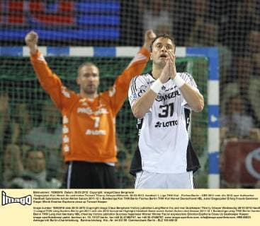 Siegesjubel Kiel, Momir Ilic und hinten Torwart Thierry Omeyer Mittwoch, 28.03.2012, Handball 1. Liga THW Kiel - Füchse Berlin