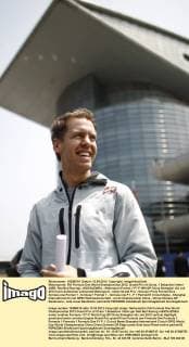 Motorsports: FIA Formula One World Championship 2012, Grand Prix of China, 1 Sebastian Vettel (GER, Red Bull Racing), xHOCHxZWEIx