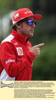 Motorsports: FIA Formula One World Championship 2012, Grand Prix of China, 5 Fernando Alonso (ESP, Scuderia Ferrari), xHOCHxZWEIx
