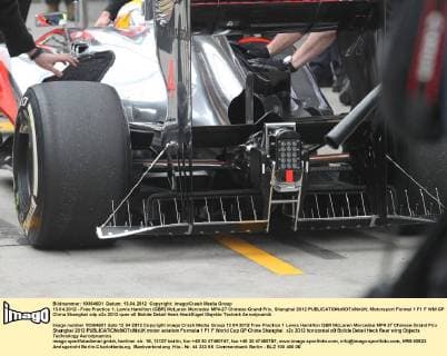 13.04.2012 - Free Practice 1, Lewis Hamilton (GBR) McLaren Mercedes MP4-27 Chinese Grand Prix, Shanghai 2012 