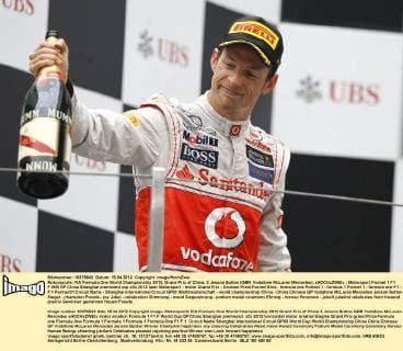 Motorsports: FIA Formula One World Championship 2012, Grand Prix of China, 3 Jenson Button (GBR, Vodafone McLaren Mercedes), xHOCHxZWEIx