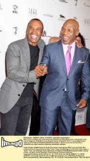 Mike Tyson und Sugar Ray Leonard bei der Premiere der Show Mike Tyson: Undisputed Truth - Live on Stage am 14.04.2012 in Las Vegas M.Tyson: Undisputed Truth - Live on Stage Grand Opening 2012 