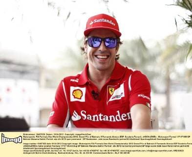 Motorsports: FIA Formula One World Championship 2012, Grand Prix of Bahrain, 5 Fernando Alonso (ESP, Scuderia Ferrari), xHOCHxZWEIx