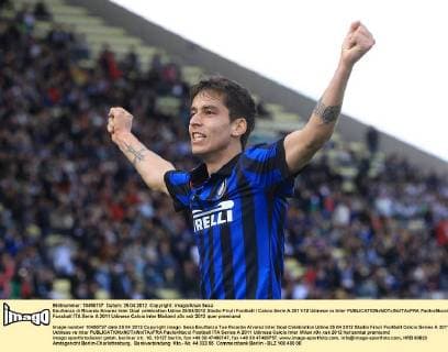 Esultanza di Ricardo Alvarez Inter Goal celebration Udine 25 04 2012 Stadio Friuli Football Calcio Serie A 2011 12 Udinese vs Inter PaoloxNucci
