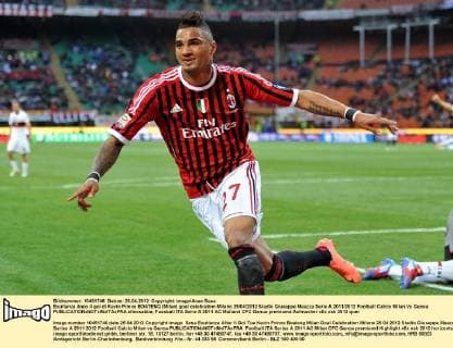 Esultanza dopo il gol di Kevin Prince BOATENG (Milan) goal celebration Milano 25 04 2012 Stadio Giuseppe Meazza Serie A 2011 2012 Football Calcio Milan Vs Genoa allexsabba