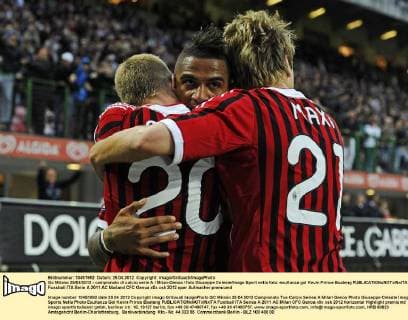 Gc Milano 25 04 2012 - campionato di calcio serie A Milan-Genoa foto Giuseppe Celeste Image Sport nella foto: esultanza gol Kevin Prince Boateng 