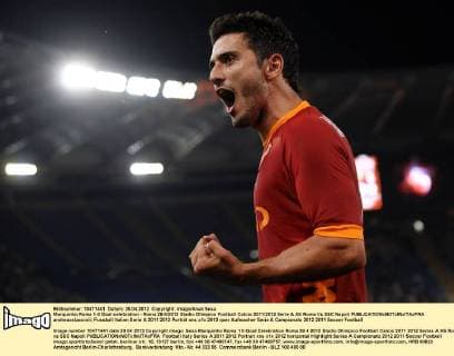 Marquinho Roma 1-0 Goal celebration - Roma 28 4 2012 Stadio Olimpico Football Calcio 2011 2012 Serie A AS Roma Vs SSC Napoli andreaxstaccioli
