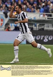 Football - soccer: Serie A, Novara Calcio - Juventus Turin, Mirko Vucinic (Hinweis: Verwendung nur in Deutschland - only Germany) xHOCHxZWEIx xItalyxPhotoxPressx 