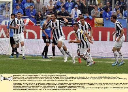 Football - soccer: Serie A, Novara Calcio - Juventus Turin, Mirko Vucinic (Hinweis: Verwendung nur in Deutschland - only Germany) xHOCHxZWEIx xItalyxPhotoxPressx 