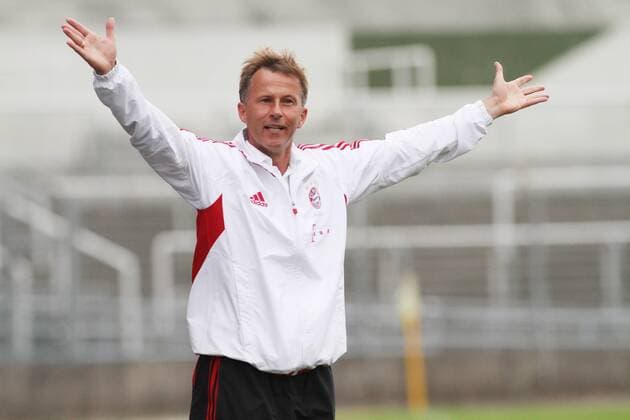 Trainer Andries Jonker (FC Bayern II) Fussball Regionalliga-Süd Grünwalderstadion 28.04.2012 FC Bayern II - Hessen Kassel
