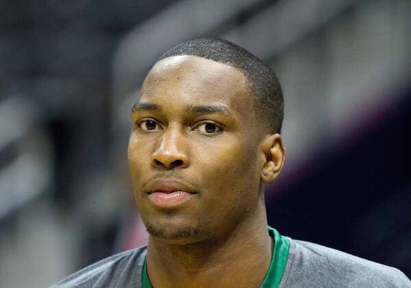 29 April 2012: Boston s JaJuan Johnson in pregame warmups before Boston Celtics v Atlanta Hawks in the Eastern Conference First Round Game 1 at Philips Arena in Atlanta, GA. NBA Basketball Herren USA APR 29 Eastern Conference First Round - Celtics at Hawks - Game 1 Icon945120429500 EDITORIAL USE ONLY