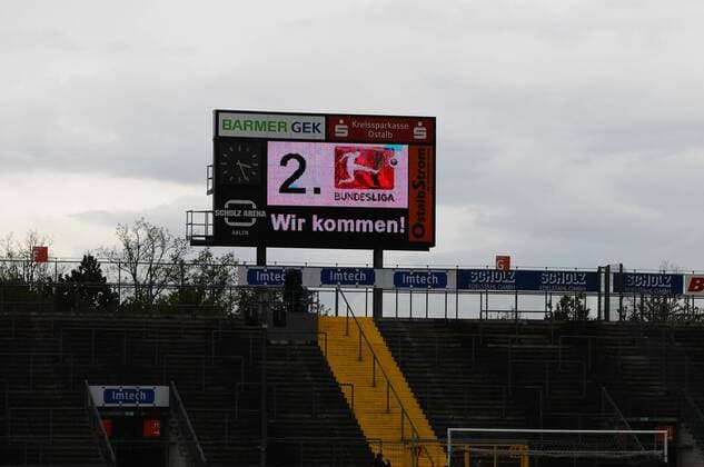 2. Liga wir kommen. DEUTSCHLAND, Aalen: Fussball, 3. Liga: VfR Aalen am 05.05.2012, Scholz Arena .