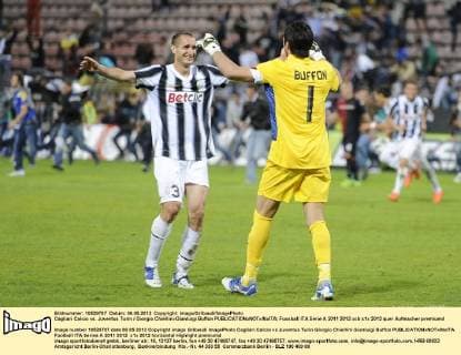 Cagliari Calcio vs. Juventus Turin Giorgio Chiellini-Gianluigi Buffon 