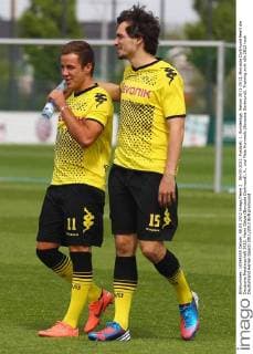 08-05-2012, Fussball, 1. Bundesliga, Saison 2011-2012, Borussia Dortmund feiert die Deutsche Meisterschaft 2012. Mario Götze (Borussia Dortmund), li., und Mats Hummels (Borussia Dortmund).