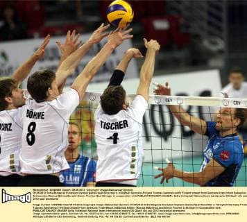 09.05.2012 Sofia(Bulgaria) European olympic games qualifiers men s volleyball Germany-Finland Tuomas Sammelvuo(R) Finland stoped from Germans triple block Sebastian Schwarz(L), Marcus Böhme(2L) and Simon Tischer (3L) :Stringer in cooperation with 