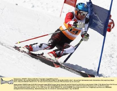 SPORT DIVERS - Ski und Golf WM 2012 ZELL AM SEE,AUSTRIA,10.MAI.12 - SKI ALPIN, DIVERS, GOLF - Ski und Golf Weltmeisterschaft, Kitzsteinhorn. Bild zeigt Sarjo Mayer (AUT). 
