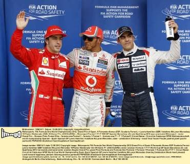 Motorsports: FIA Formula One World Championship 2012, Grand Prix of Spain, 5 Fernando Alonso (ESP, Scuderia Ferrari), 4 Lewis Hamilton (GBR, Vodafone McLaren Mercedes), 18 Pastor Maldonado (VEN, Williams F1), xHOCHxZWEIx