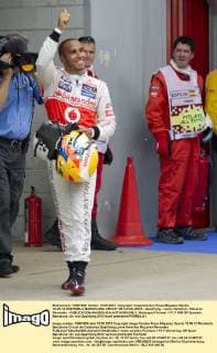 12-05-12 MONTMELO BARCELONA CIRCUIT DE CATALUNYA - Qualifying - Lewis Hamilton - McLaren Mercedes - 