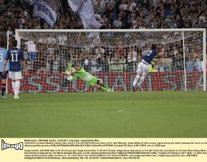 13.05.2012. Olympic Stadium, Rome, Italy. Serie A Tim 2011 2012 SS Lazio Rom vs FC Inter Mailand; Diego Milito of Inter scores a goal during the match between SS Lazio vs Inter xEmanuelexPennacchiox  ActionPlus11275481