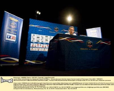 Laurent Blanc (selectionneur de l Equipe de France) FOOTBALL : Annonce de la pre liste des joueurs francais jouant en France pour l Euro 2012 - 15 05 2012 JBAutissier Panoramic 