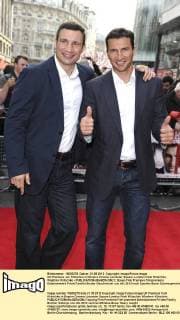 UK-Premiere von Klitschko im Empire Cinema Leicester Square, London Vitali Klitschko, Wladimir Klitschko - 