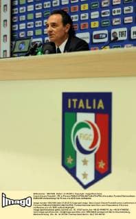 Coach Cesare Prandelli - PK in Florenz allexsabba