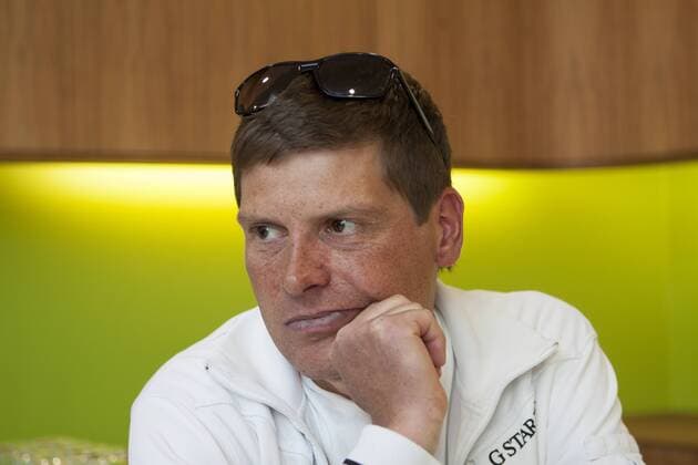 Jan Ullrich in Ulm DEUTSCHSPRACHIGExSPORTZEITSCHRIFTENxUNDx-ZEITUNGENxNURxNACHxRÜCKSPRACHE