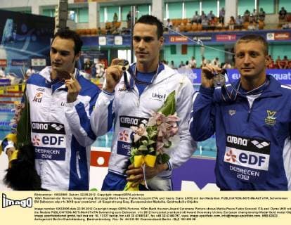 100m Ruecken der Herren, Siegerehrung. Bild zeigt Mattia Pesce, Fabio Scozzoli (ITA) und Vaeriy Dymo (UKR) mit den Medaillen. 