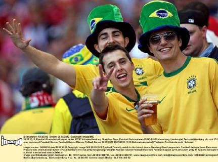 26.05.2012, Fussball Freundschaftsspiel in der IMTECH-Arena Hamburg. Brasilien Fans