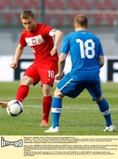 FUSSBALL - POL vs SVK, Testspiel KLAGENFURT,AUSTRIA,26.MAI.12 - FUSSBALL - Länderspiel, Polen vs Slowakei, EURO 2012. Bild zeigt Jakub - Kuba - Blaszczykowski (POL) und Erik Jendrisek (SVK). 