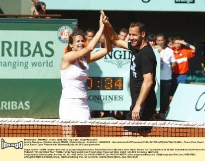 Amelie Mauresmo Michael LLodra TENNIS : Roland Garros - Exhibition - 26 05 2012 - GwendolineLeGoff Panoramic 