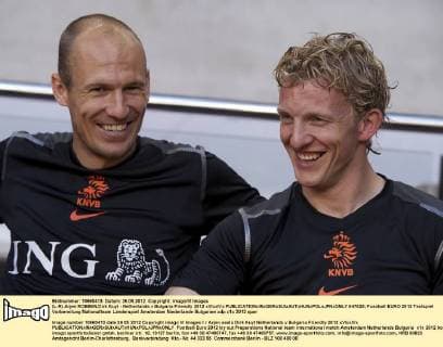 (L-R) Arjen ROBBEN,Dirk Kuyt - Netherlands v Bulgaria Friendly 2012 xVIxxIVx 947628