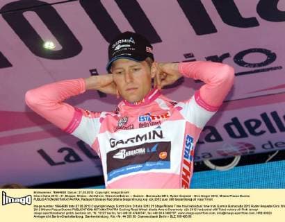 Giro d Italia 2012 - 21. Etappe: Milano - Zeitfahren Einzelzeitfahren -- Garmin - Barracuda 2012, Ryder Hesjedal - Giro Sieger 2012, Milano Piazza Duomo 