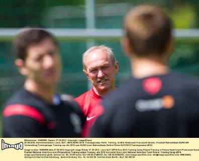 27.05.2012, Dolomitenstadion, Lienz, AUT, UEFA EURO 2012, Trainingscamp, Polen, Training, im Bild Headcoach Franciszek Smuda