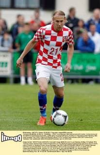 Testspiel NEUBERG, 28.MAI.12 - FUSSBALL - IFCS, Trainingslager Nationalmannschaft Kroatien, Vorbereitung auf die UEFA Europameisterschaft 2012 , EURO 2012, Freundschaftsspiel, Kroatien vs Thermenauswahl Neuberg. Bild zeigt Domagoj Vida (CRO). 