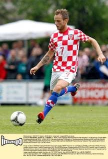Testspiel NEUBERG, 28.MAI.12 - FUSSBALL - IFCS, Trainingslager Nationalmannschaft Kroatien, Vorbereitung auf die UEFA Europameisterschaft 2012 , EURO 2012, Freundschaftsspiel, Kroatien vs Thermenauswahl Neuberg. Bild zeigt Ivan Rakitic (CRO). 