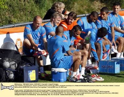 Arjen Robben and Dirk Kuyt - players of Netherlands Training 2011 2012 xVIxHenkxJanxDijksxIVx 950087