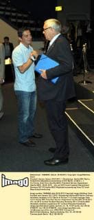 Fussball, Herren, Saison 2011 2012, 1. Bundesliga, Hertha BSC Berlin, Ordentliche Mitgliederversammlung im ICC Berlin, im Bild: v. l. Co-Trainer Ante Covic (Hertha BSC), Präsident Werner Gegenbauer (Hertha BSC), 29.05. 2012,