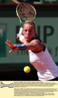 French Open 2012, Roland Garros,Paris,ITF Grand Slam Tennis Tournament . Dinah Pfizenmaier (GER), Aktion,Einzelbild