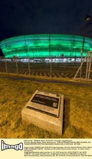 Wroclaw, Stadion Miejski Slask: Beleuchtung  BOR_20120530_140