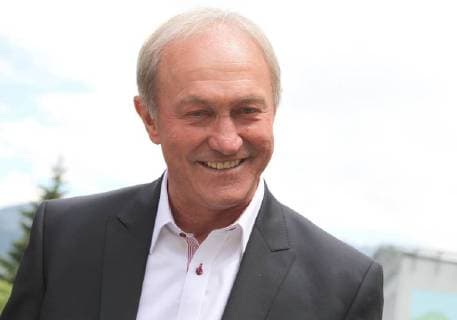 Franciszek Smuda, 70. Geburtstag am 22. Juni Nationalteam aus Polen am Rande des Trainingslagers in Linz - Nationaltrainer FRANCISZEK SMUDA -  JAG280512_113