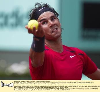 31.05.2012 Paris, France. Rafael Nadal in action on day 5 of the French Open Tennis from Roland Garros. xCraigxDoylex  ActionPlus11284663