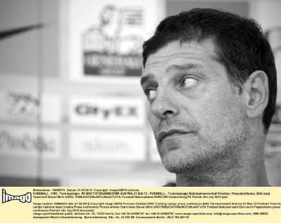 FUSSBALL - CRO, Trainingslager, PK BAD TATZMANNSDORF,AUSTRIA,31.MAI.12 - FUSSBALL - Trainingslager Nationalmannschaft Kroatien, Pressekonferenz. Bild zeigt Teamchef Slaven Bilic (CRO). 