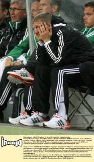 Bastian Schweinsteiger Einzelbild Aktion Gestik 31.05.2012 GER Deutschland - Israel Fußball Fussball Leipzig Herren DFB Länderspiel Test Freundschaftsspiel Saison 2011 2012