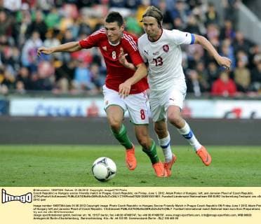 Czech Republic vs Hungary soccer friendly match in Prague, Czech Republic, on Friday, June 1, 2012. Adam Pinter of Hungary, left, and Jaroslav Plasil of Czech Republic. (CTKxPhoto VitxSimanek)  CTKPhoto075201206010931801