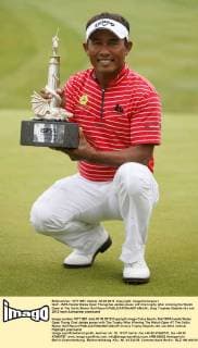 Golf - ISPA Handa Wales Open Thongchai Jaidee poses with the trophy after winning the Welsh Open at The Celtic Manor Golf Resort 